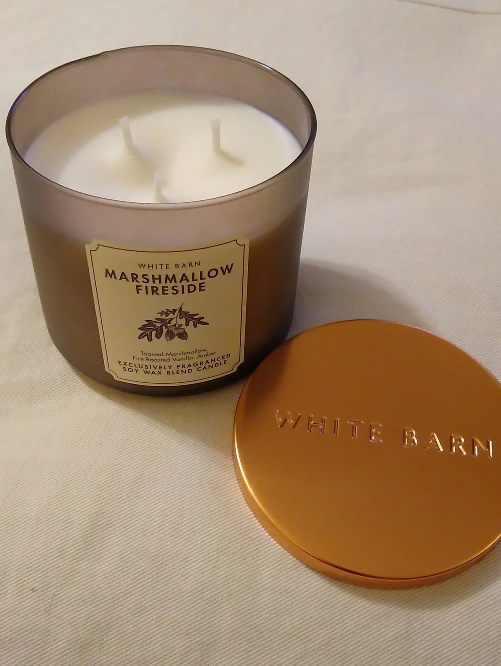 White Barn Marshmallow Fireside Candle in Brown with Gold Lid